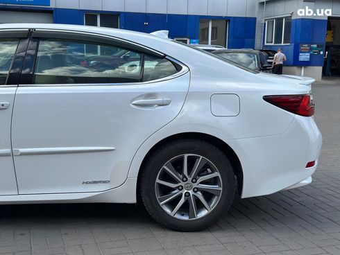 Lexus es 350 2018 белый - фото 12