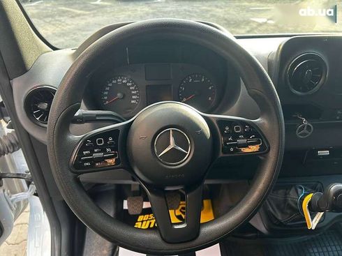 Mercedes-Benz Sprinter 2019 - фото 11