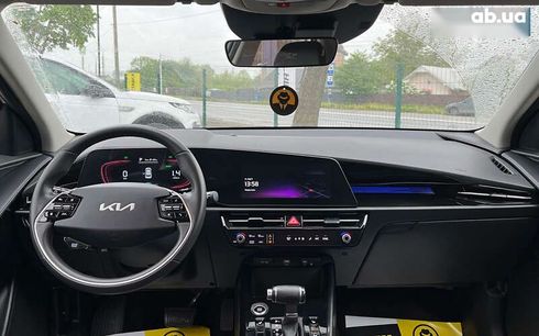 Kia Niro 2022 - фото 11