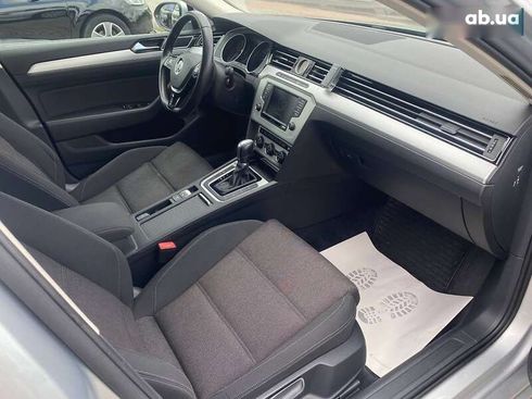 Volkswagen Passat 2016 - фото 10