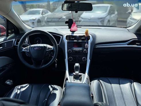 Ford Fusion 2014 - фото 22