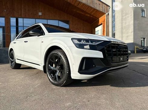 Audi Q8 2021 - фото 4