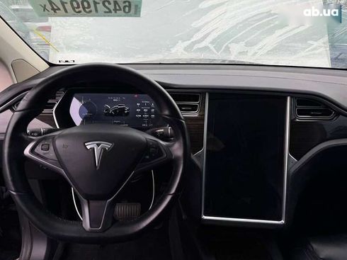 Tesla Model X 2016 - фото 17