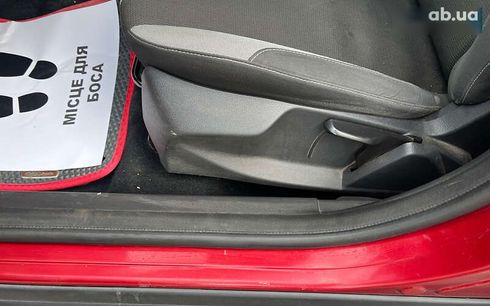 Ford Focus 2013 - фото 20