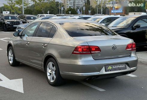 Volkswagen Passat 2013 - фото 13