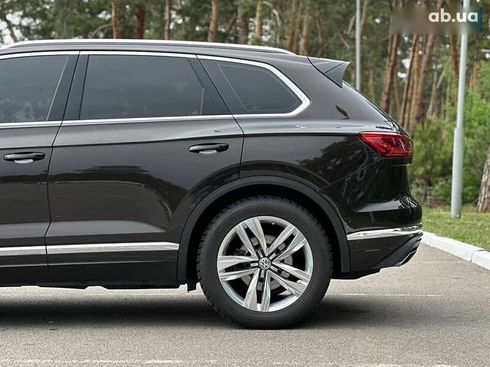 Volkswagen Touareg 2018 - фото 3