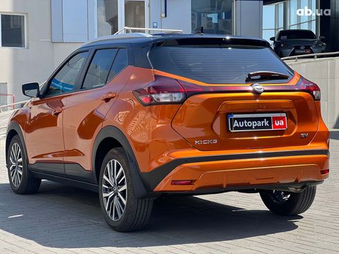 Nissan Kicks 2023 оранжевый - фото 10