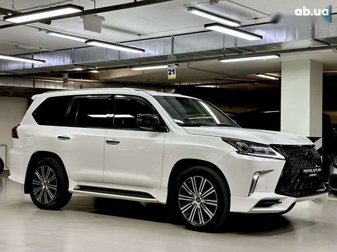 Lexus LX 2019 - фото 15