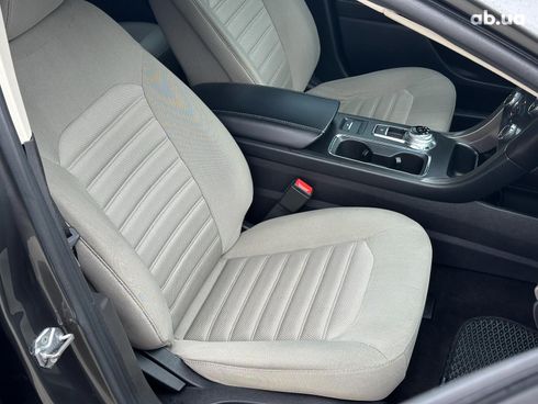 Ford Fusion 2019 серый - фото 27
