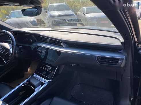 Audi E-Tron 2019 - фото 11