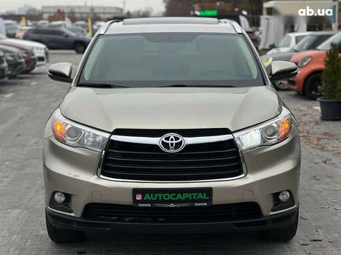 Toyota Highlander 2016 - фото 3