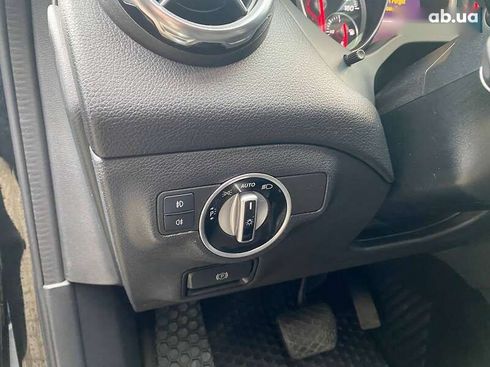 Mercedes-Benz GLA-Класс 2017 - фото 13