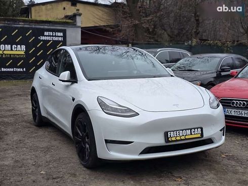 Tesla Model Y 2022 - фото 3