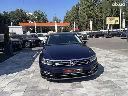 Volkswagen Passat 2018 - фото 8