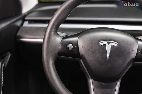 Tesla Model Y 2021 - фото 18