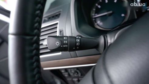 Toyota Land Cruiser Prado 2023 - фото 21