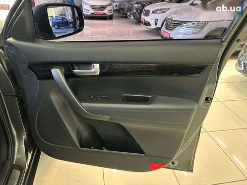 Kia Sorento 2013 - фото 22