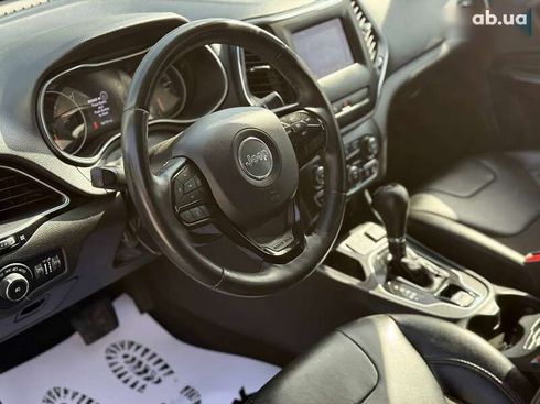 Jeep Cherokee 2019 - фото 4