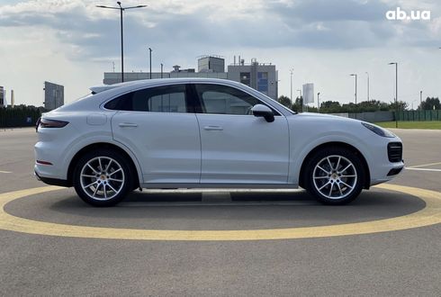 Porsche Cayenne Coupe 2021 - фото 3