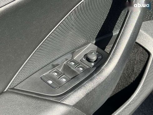 Skoda Octavia 2021 - фото 23