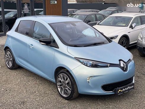 Renault Zoe 2015 - фото 17