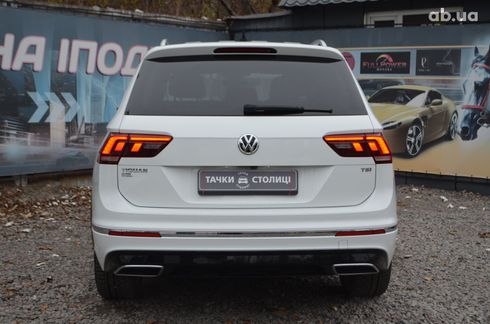 Volkswagen Tiguan 2018 белый - фото 3