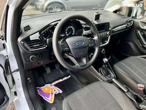 Ford Fiesta 2018 - фото 13