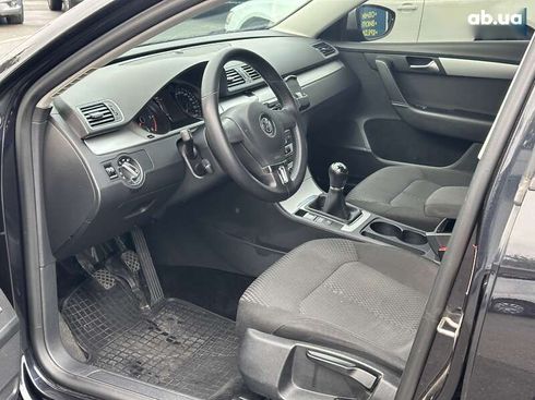 Volkswagen Passat 2013 - фото 16