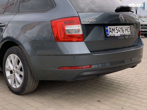 Skoda Octavia 2019 - фото 20