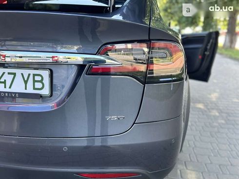 Tesla Model X 2018 - фото 18