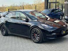 Продаж вживаних Tesla Model Y в Чернівцях - купити на Автобазарі