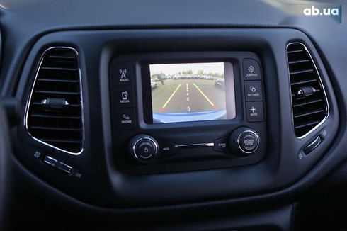 Jeep Compass 2017 - фото 20