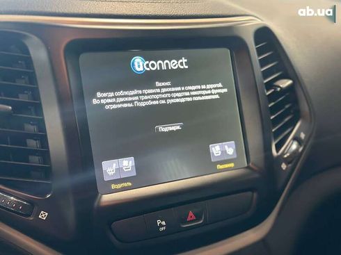 Jeep Cherokee 2016 - фото 21