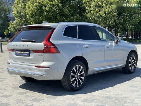 Volvo XC60 2023 - фото 11