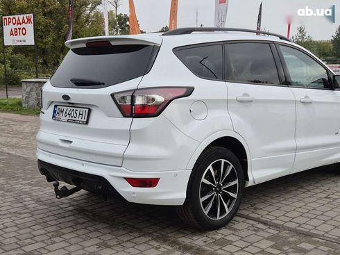 Ford Kuga 2017 - фото 14