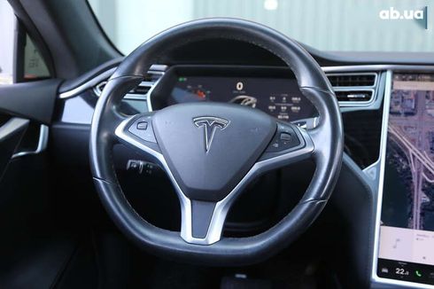 Tesla Model S 2018 - фото 15