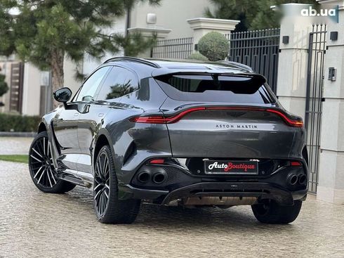 Aston Martin DBX707 2023 - фото 16