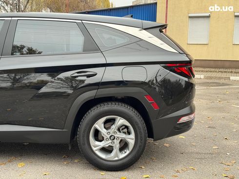 Hyundai Tucson 2022 черный - фото 10