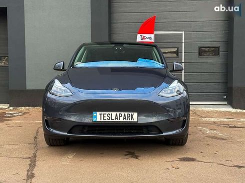 Tesla Model Y 2023 - фото 2