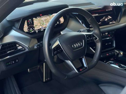 Audi RS e-tron GT 2023 - фото 13