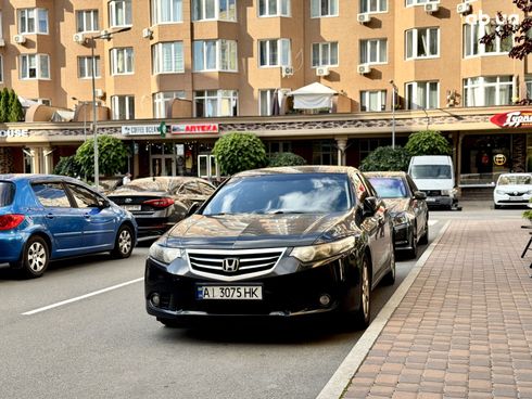 Honda Accord 2012 черный - фото 2