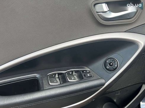 Hyundai Santa Fe 2015 - фото 26