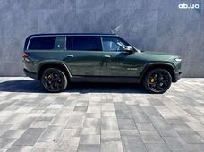 Продаж вживаних Rivian R1S в Києві - купити на Автобазарі