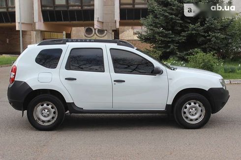 Renault Duster 2017 - фото 6