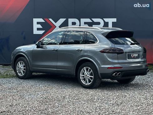 Porsche Cayenne 2017 - фото 3