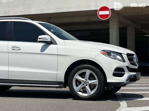 Mercedes-Benz GLE-Class 2015 - фото 4