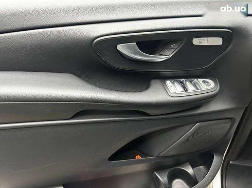 Mercedes-Benz V-Класс 2016 - фото 11