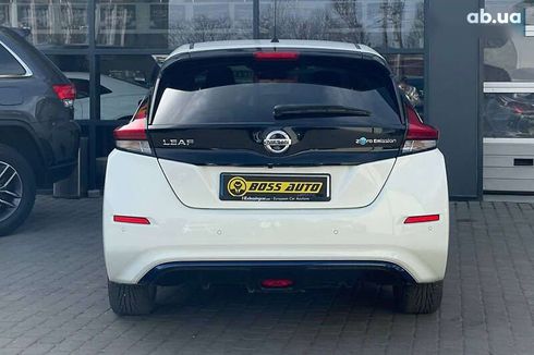 Nissan Leaf 2018 - фото 5