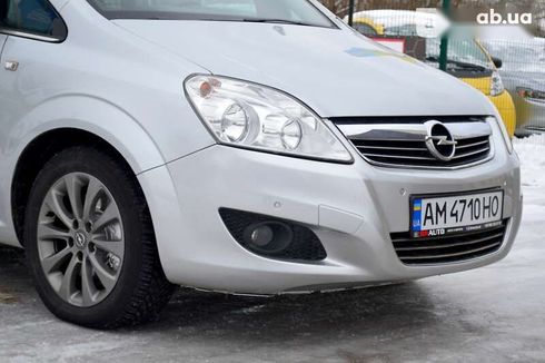 Opel Zafira 2011 - фото 9