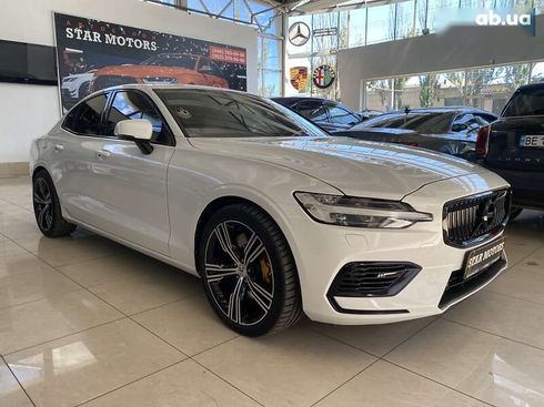 Volvo S60 2019 - фото 9